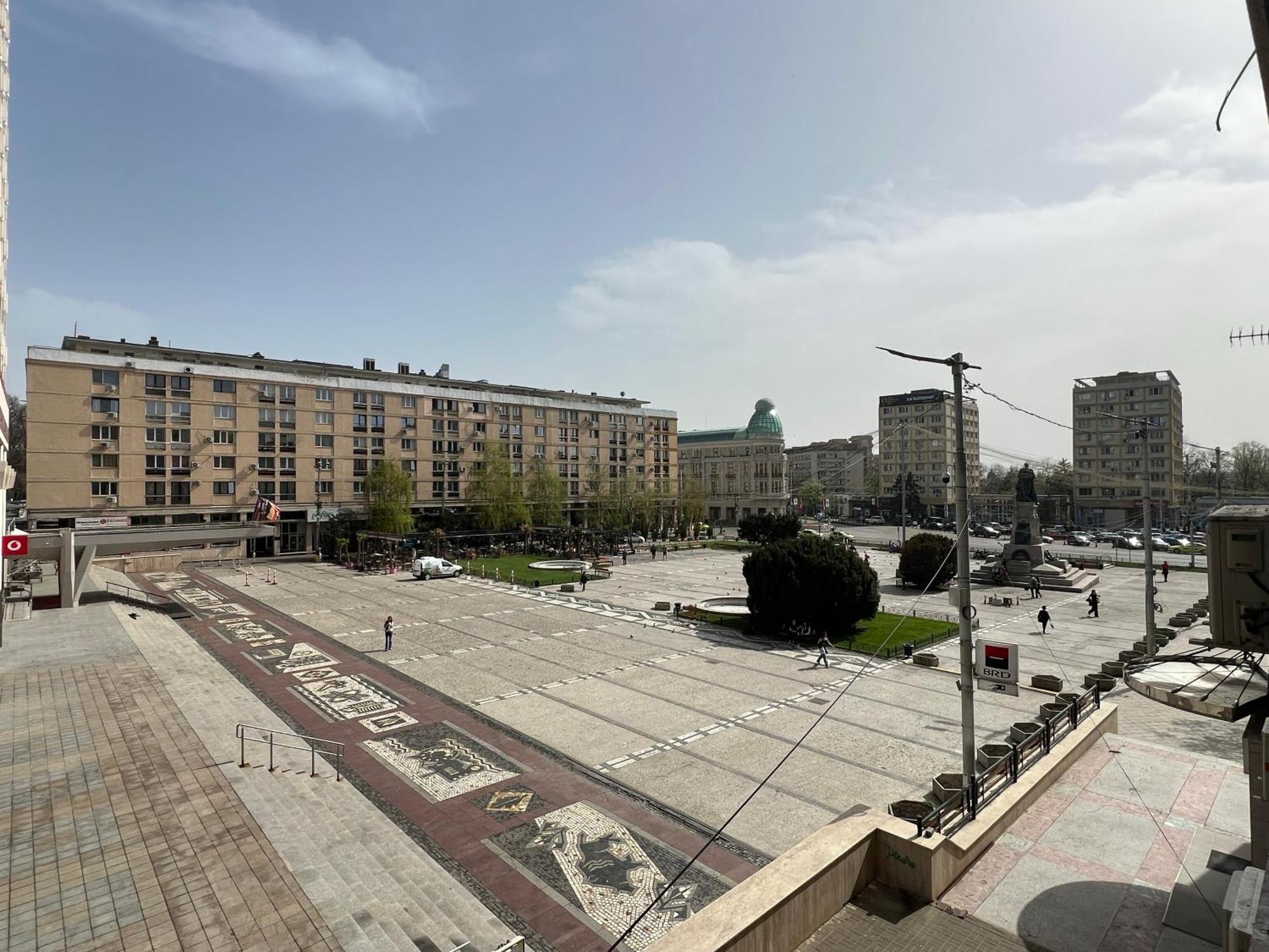 2 Rooms Apartment City Center Iasi Exterior photo
